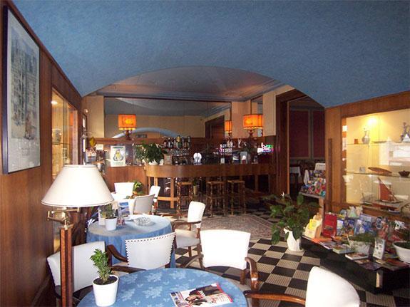 Hotel Terminus Tours Restaurant foto